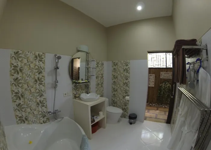Gusmania Villa Candidasa